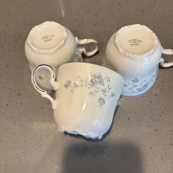 4 Never used vintage Johann Haviland Blue Garland tea cup and saucer set - Picture 9 of 9